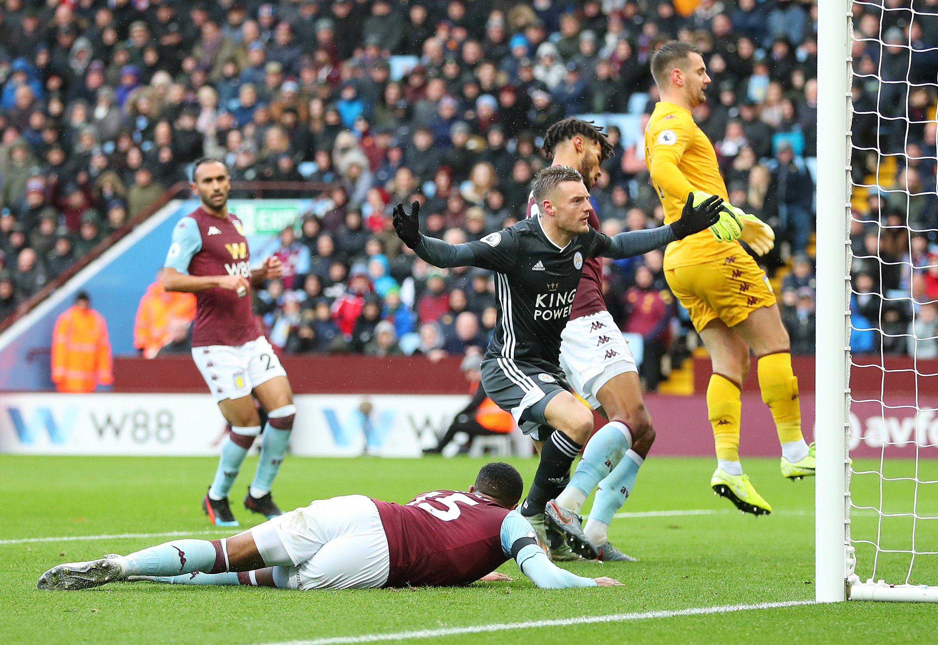 展现出强大 展现出强大